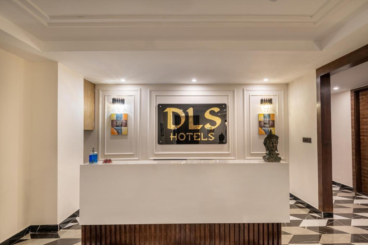 Grand Luxotica By Dls Hotels Dehradun Exteriör bild